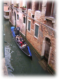 canale con gondoliere